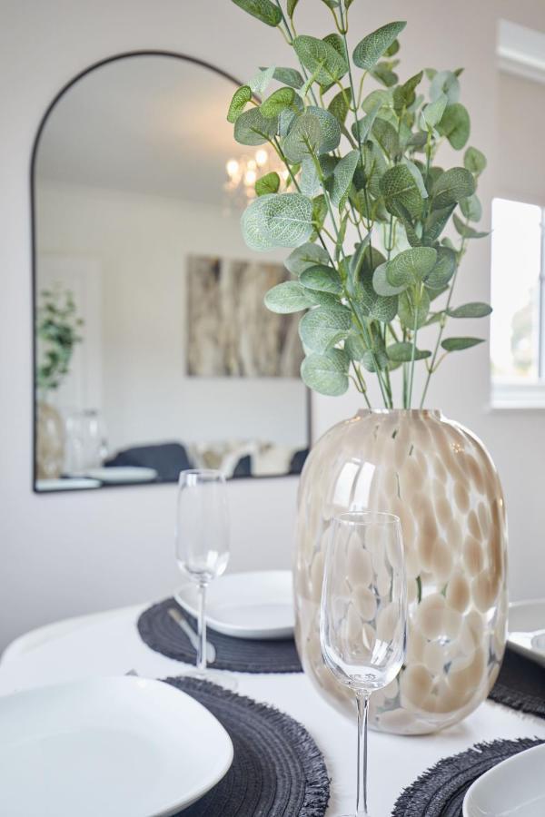 Stylish 2 Bed Apartment With Beautiful Garden Norwich Bagian luar foto