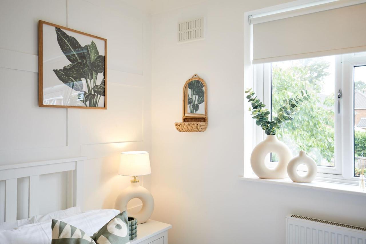 Stylish 2 Bed Apartment With Beautiful Garden Norwich Bagian luar foto